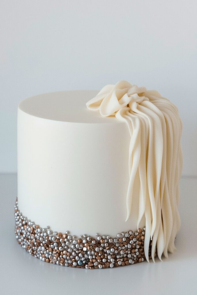 DIY Sprinkle Edge Cake with Colored Tassel