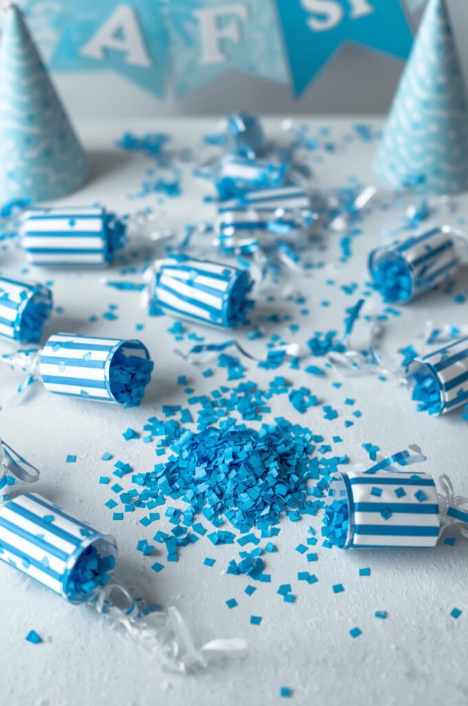 Blue Confetti Poppers

