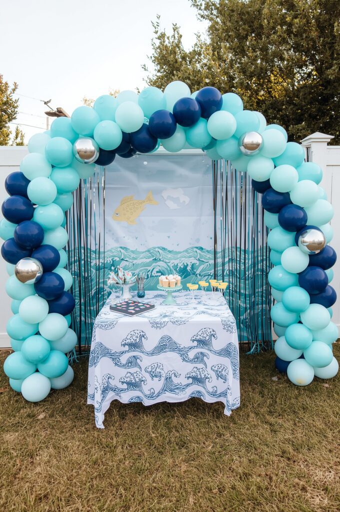 Under-the-Sea Balloon Arch

